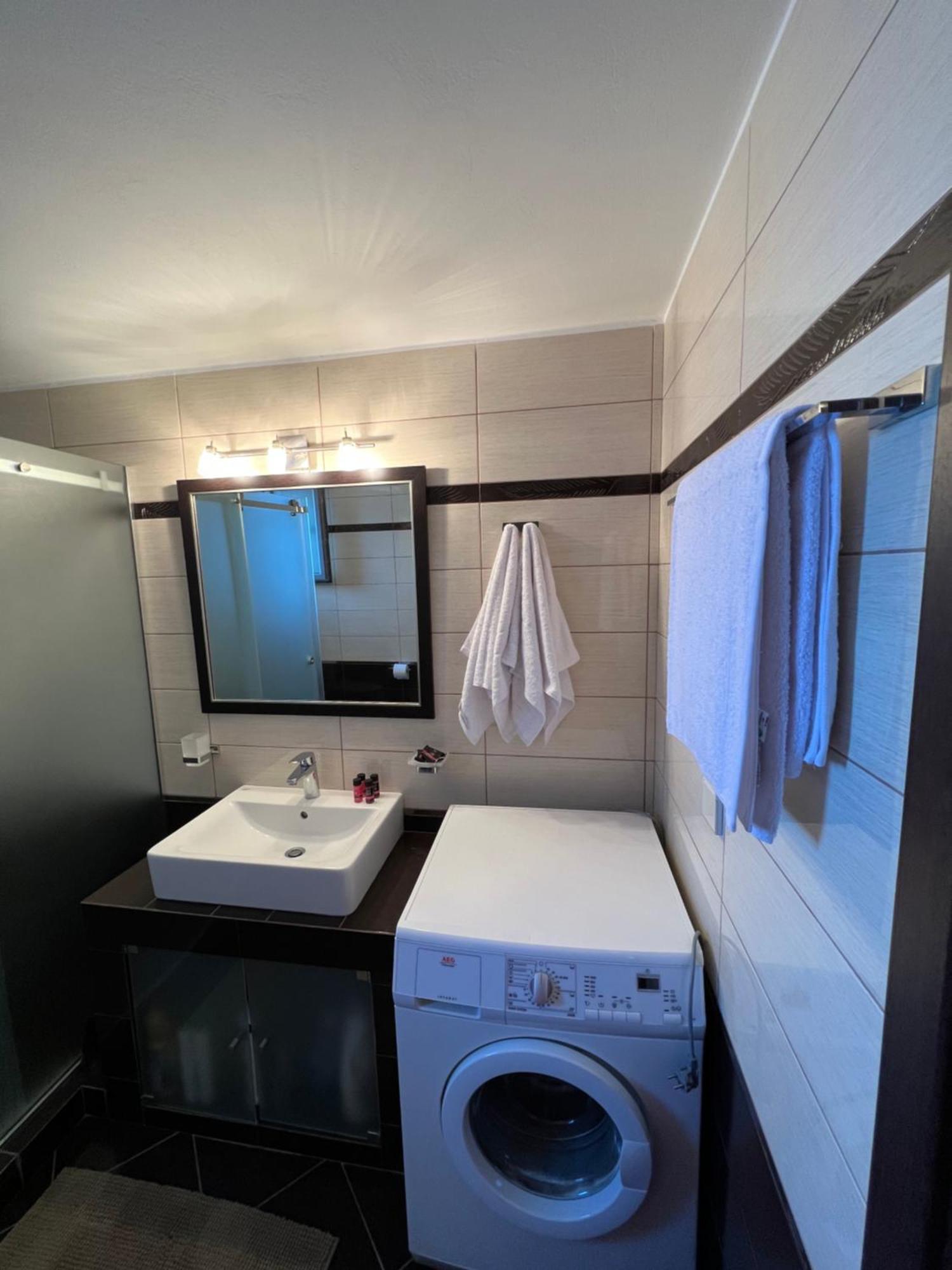 Vl Luxury Villa Киверион Экстерьер фото