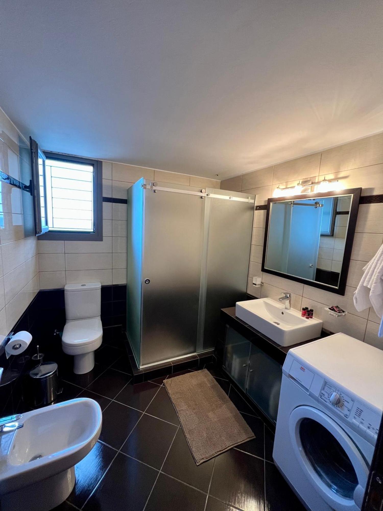 Vl Luxury Villa Киверион Экстерьер фото